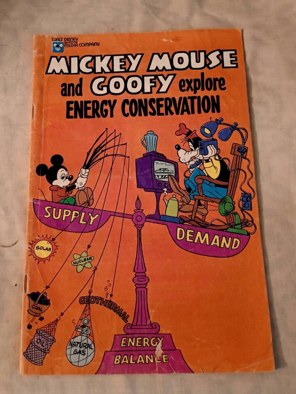 1978 Walt Disney Mickey Mouse and Goofy Explore Energy Conservation comic book